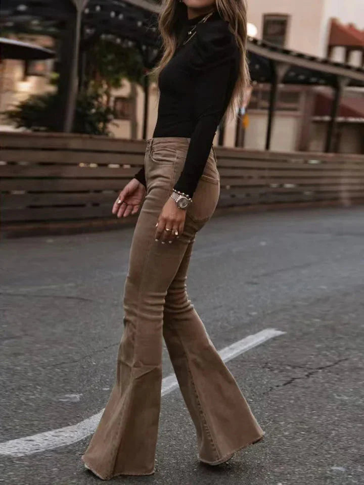 Amelie – High Waist Flared Trousers with Slim Fit Silhouette