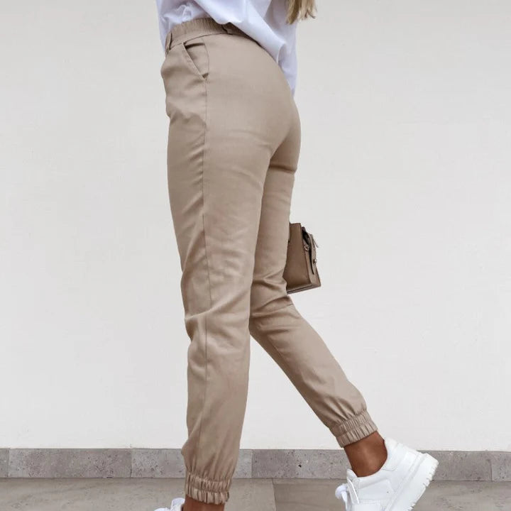 Ava - Slim-Fit Tapered Pants with High Waist and Casual Jogger Cuffs