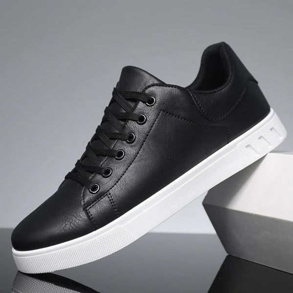 Brandon – Casual Low-Top Sneakers with Faux Finish