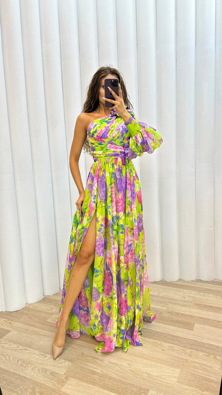 Camille – One-Shoulder Gown with Bold Floral Print and Thigh-High Slit