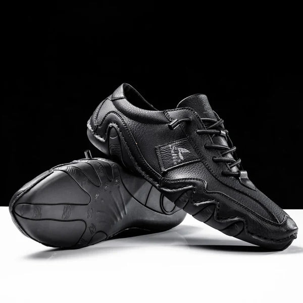 Emmett – Casual Driving Shoes with Contrast Stitch and Wave Sole Design