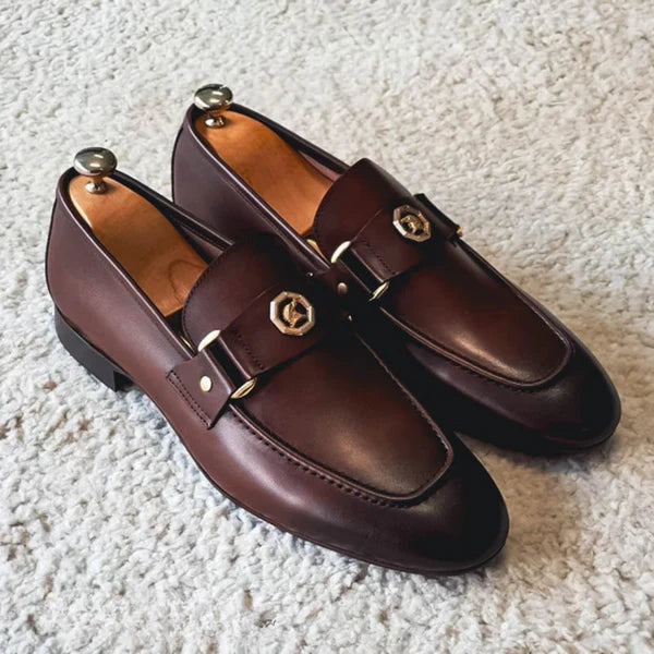 Graham – Formal Loafers with Gold Emblem Strap