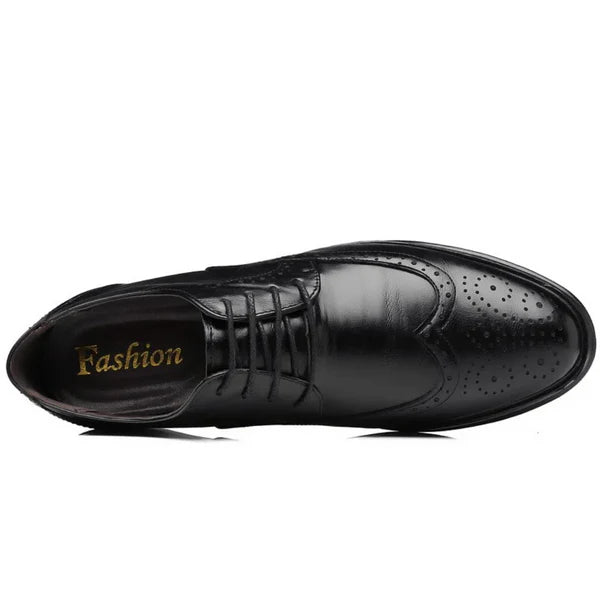Hugh – Oxford Dress Shoes with Wingtip Brogue Detailing