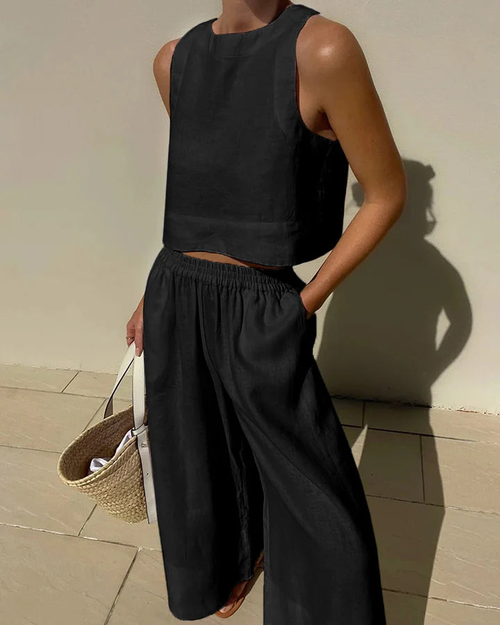 Isadora - Two-Piece Set with Sleeveless Crop Top and Wide-Leg Pants