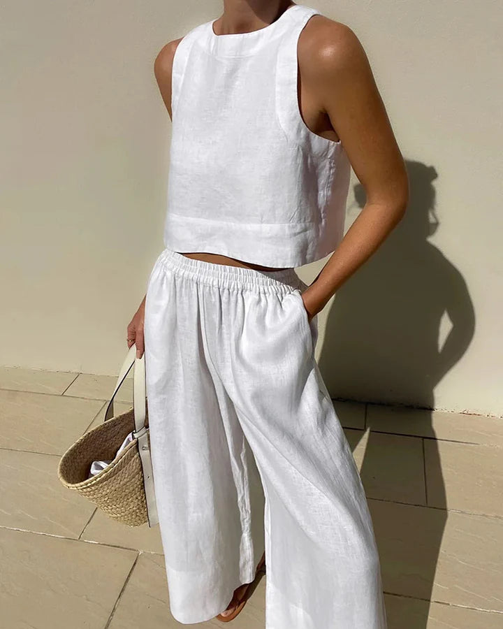 Isadora - Two-Piece Set with Sleeveless Crop Top and Wide-Leg Pants