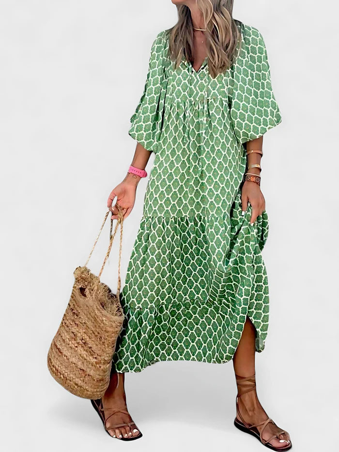 Isla – Tiered Maxi Dress with Flowy Sleeves and Relaxed Fit