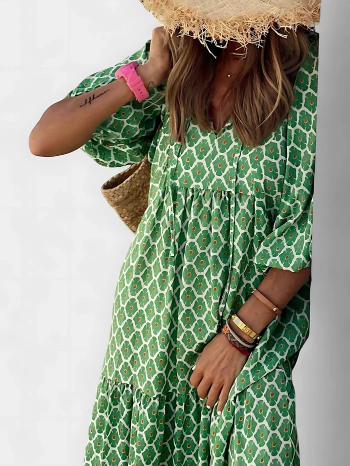 Isla – Tiered Maxi Dress with Flowy Sleeves and Relaxed Fit