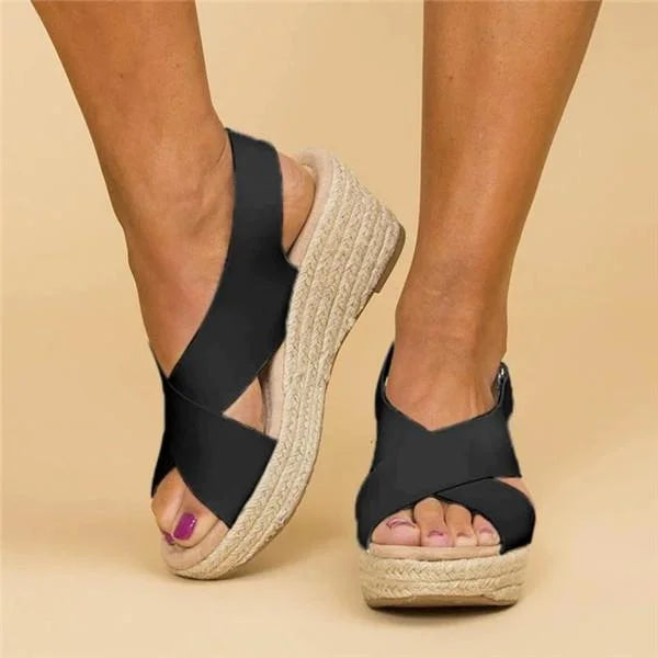 Isolde - Slip-On Knit Sneakers with Bow Detail and Cushioned Sole