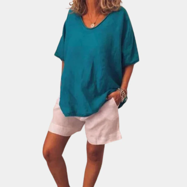 Lianne – Oversized Blouse with Relaxed Fit and Scoop Neckline