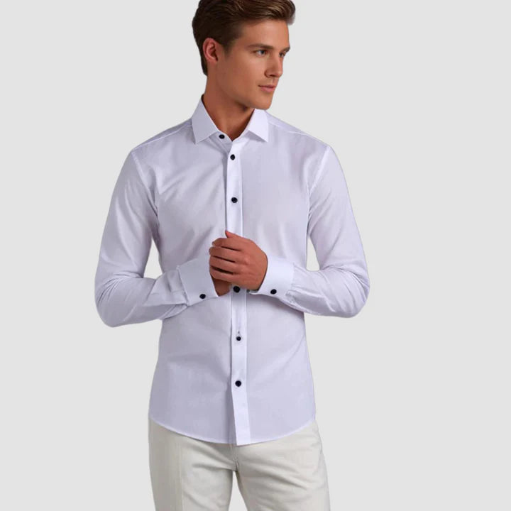 Logan – Slim-Fit Dress Shirt with Spread Collar for Formal Wear