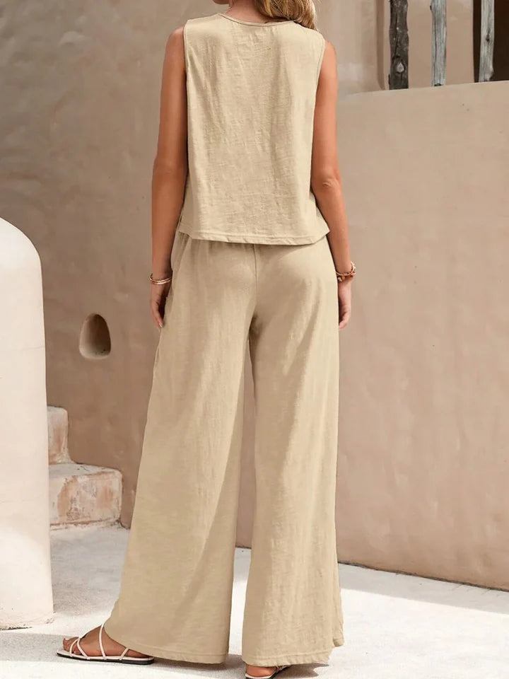 Zoe - Relaxed Fit Crop Top and Wide-Leg Pants Set