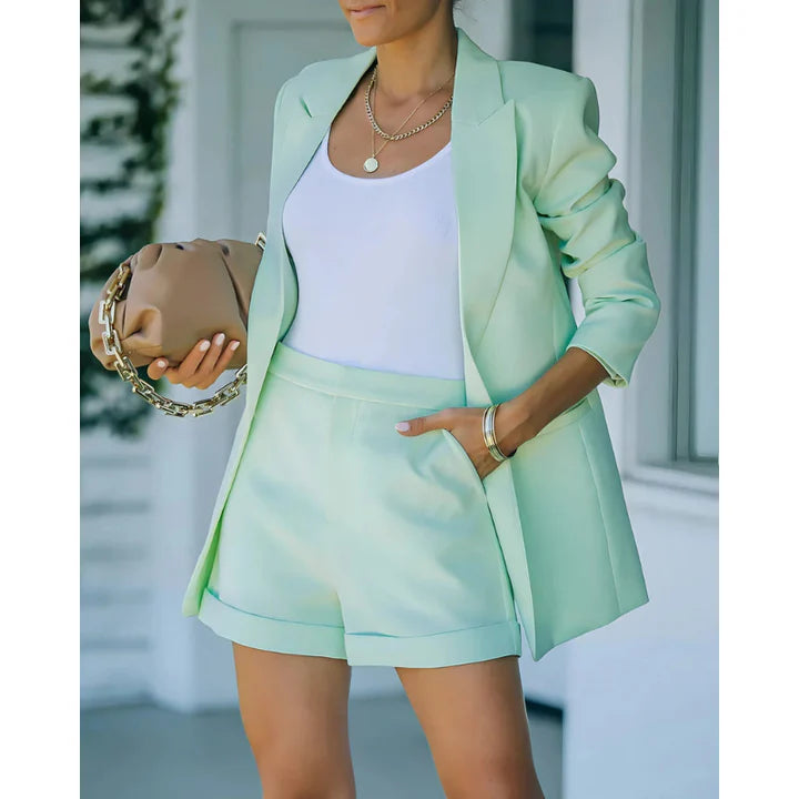 Adeline – Blazer and Shorts Set with Tailored Fit and Lapel Collar