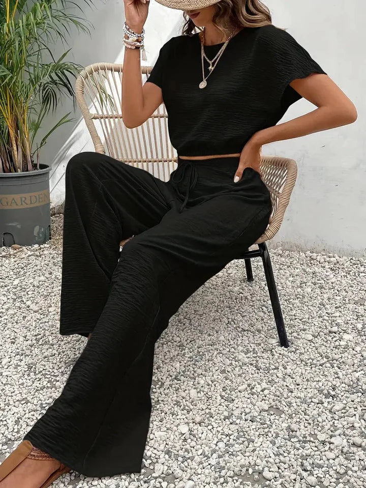 Adira - Two-Piece Lounge Set with Wide-Leg Pants and Cropped Top