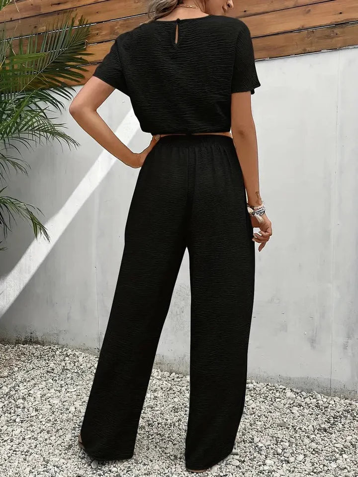 Adira - Two-Piece Lounge Set with Wide-Leg Pants and Cropped Top