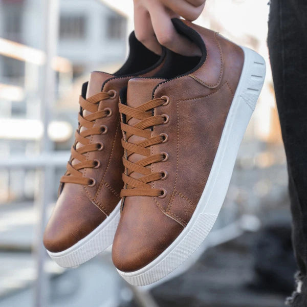 Brandon – Casual Low-Top Sneakers with Faux Finish