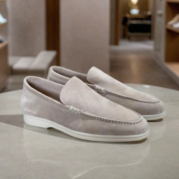 Colin – Loafers with Moc Toe and Cushioned Sole