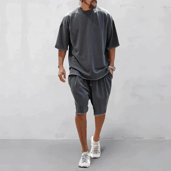 Dominic – Oversized T-Shirt and Shorts Set with Raw Hem Finish