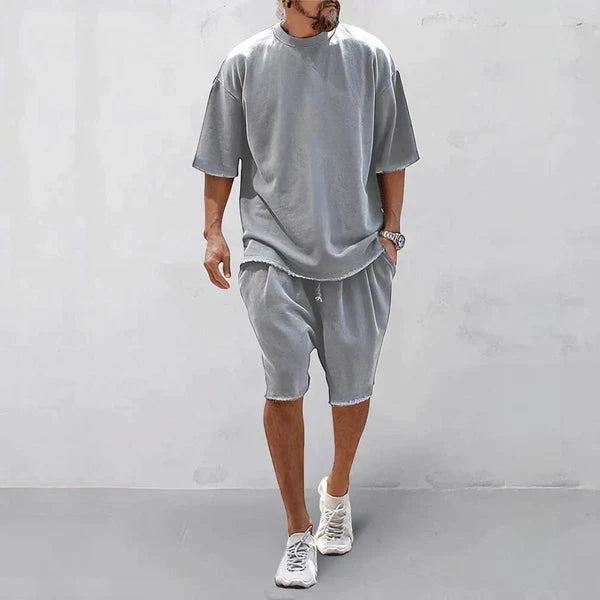 Dominic – Oversized T-Shirt and Shorts Set with Raw Hem Finish