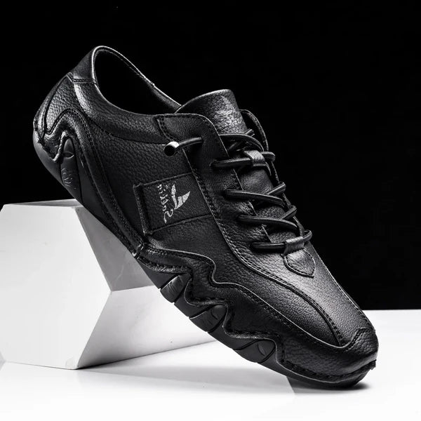 Emmett – Casual Driving Shoes with Contrast Stitch and Wave Sole Design