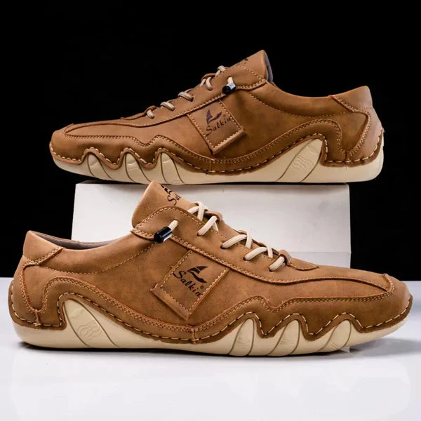 Emmett – Casual Driving Shoes with Contrast Stitch and Wave Sole Design
