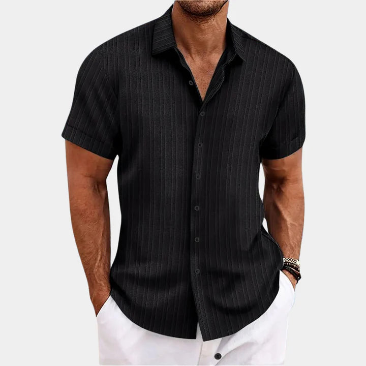 Gavin – Short-Sleeve Button-Up Shirt with Subtle Vertical Texture