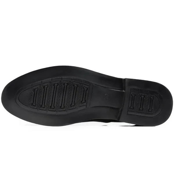Hugh – Oxford Dress Shoes with Wingtip Brogue Detailing