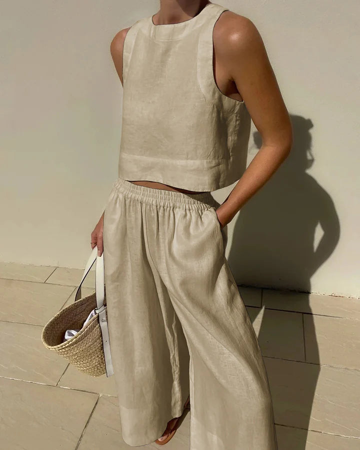 Isadora - Two-Piece Set with Sleeveless Crop Top and Wide-Leg Pants