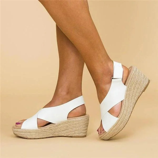 Isolde - Slip-On Knit Sneakers with Bow Detail and Cushioned Sole