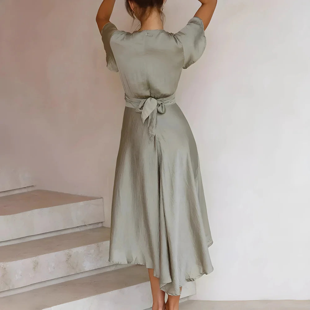 Lina – Midi Dress with Twist Front and Flutter Sleeves