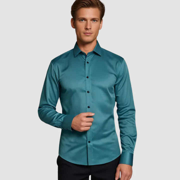 Logan – Slim-Fit Dress Shirt with Spread Collar for Formal Wear