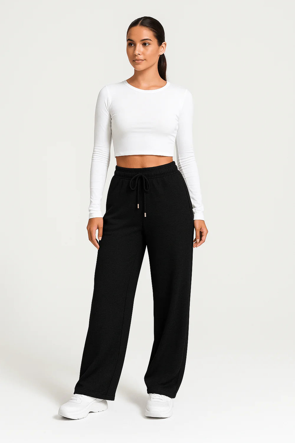 Luna – Wide Leg Joggers with Drawstring Waist and Side Pockets
