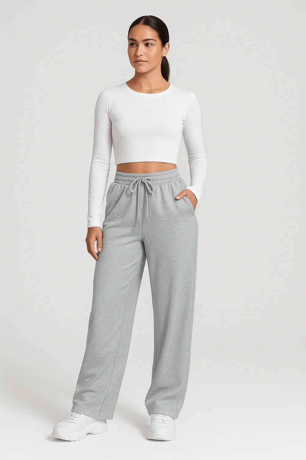 Luna – Wide Leg Joggers with Drawstring Waist and Side Pockets