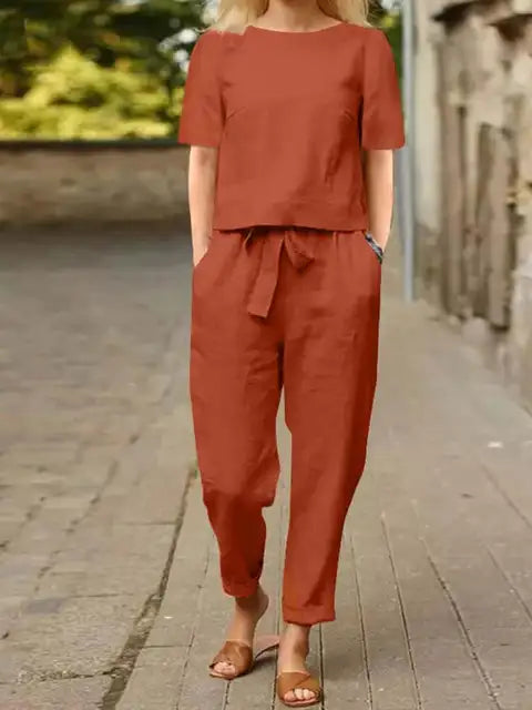 Mabel – Two-Piece Set with Short Sleeve Top and Tie-Waist Harem Pants