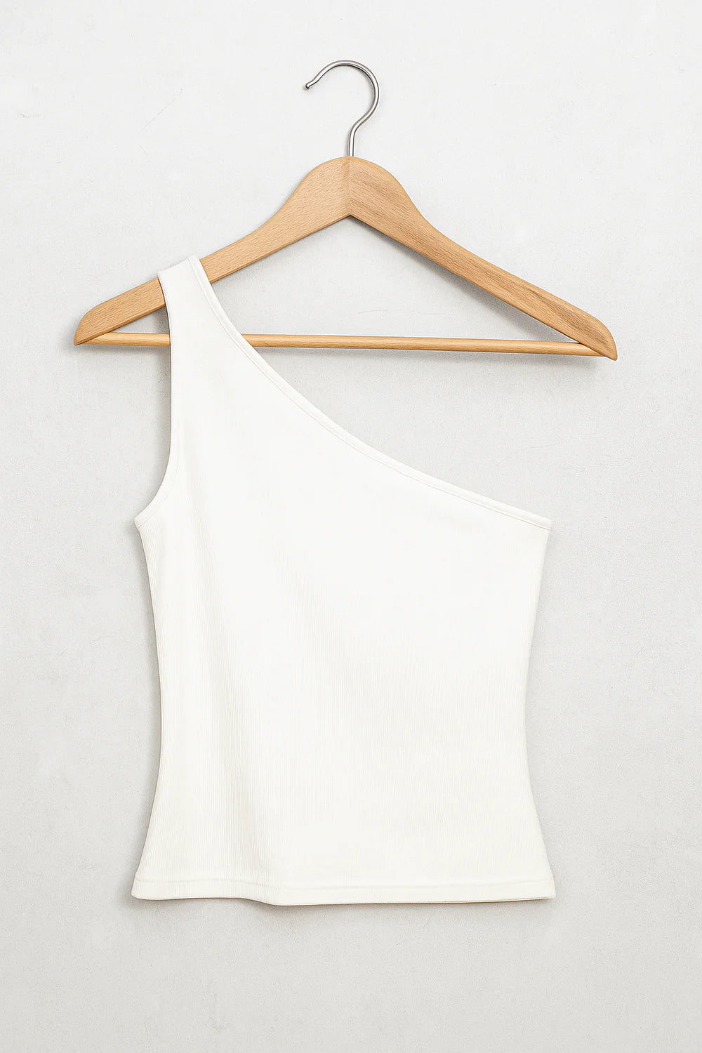 Mila – One-Shoulder Fitted Top with Asymmetric Neckline