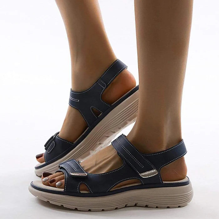 Mira – Walking Sandals with Cushioned Sole and Adjustable Straps