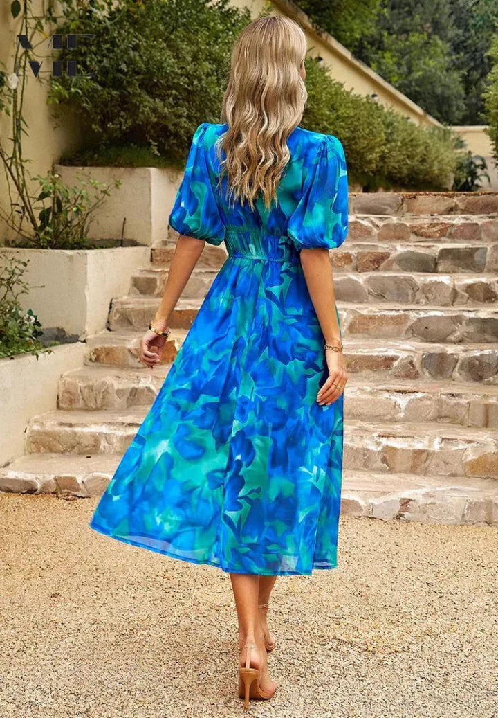 Nina – Casual Puff Sleeve Dress with Empire Waist and Flared Hem
