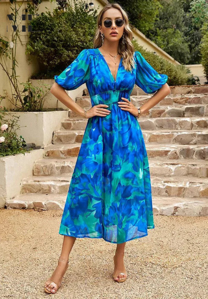 Nina – Casual Puff Sleeve Dress with Empire Waist and Flared Hem