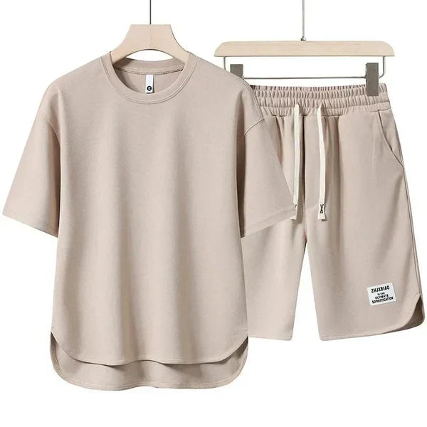 Oliver – Casual Lounge Set with Relaxed Fit and Drop Hem Tee