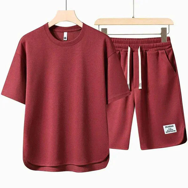 Oliver – Casual Lounge Set with Relaxed Fit and Drop Hem Tee