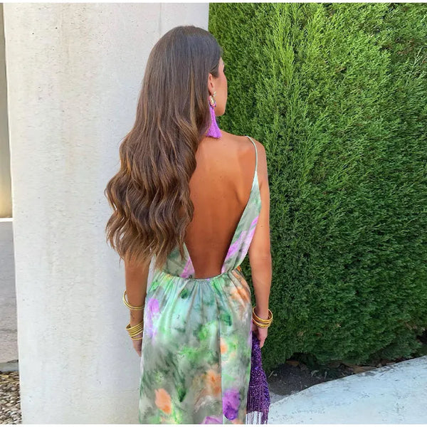 Renée – Contemporary Maxi Dress with Spaghetti Straps and Blurred Floral