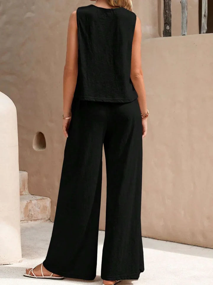 Zoe - Relaxed Fit Crop Top and Wide-Leg Pants Set